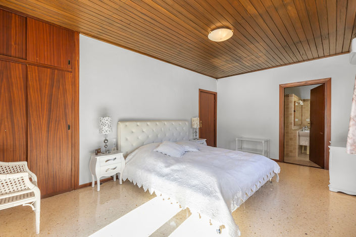 Image No.23-5 Bed Villa for sale