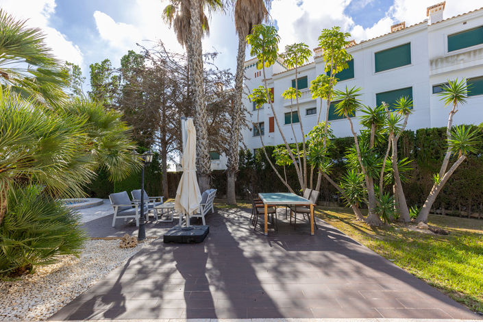 Image No.5-5 Bed Villa for sale