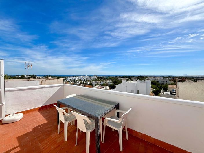 Image No.16-3 Bed Townhouse for sale