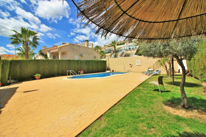 Image No.38-3 Bed Townhouse for sale