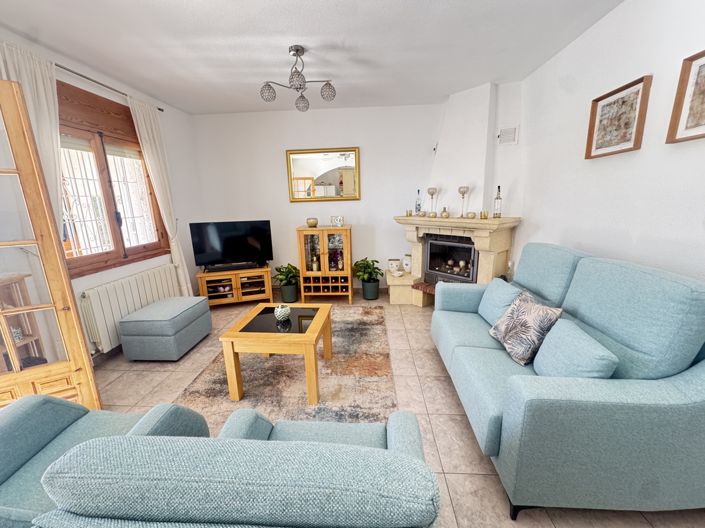 Image No.3-3 Bed Villa for sale