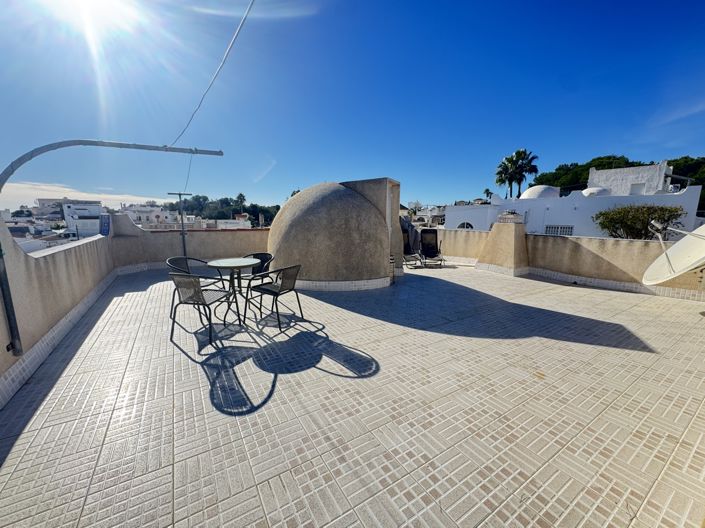 Image No.34-3 Bed Villa for sale