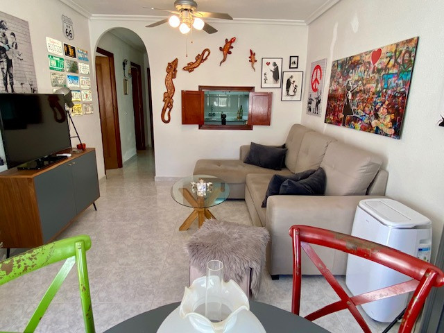 Image No.10-2 Bed Apartment for sale