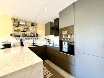 o1ja0s1qhr8m91d581ntn1nn8n9s2i