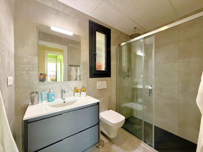 Image No.19-2 Bed Apartment for sale