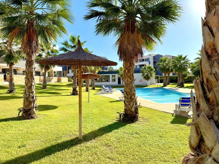 Image No.25-2 Bed Apartment for sale