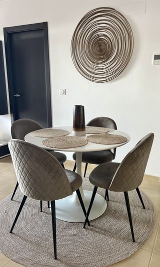 Image No.28-2 Bed Apartment for sale