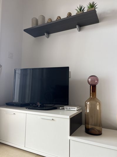 Image No.33-2 Bed Apartment for sale