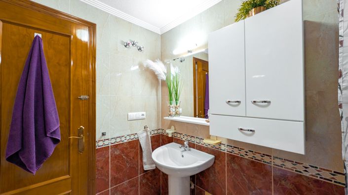 Image No.22-2 Bed Apartment for sale