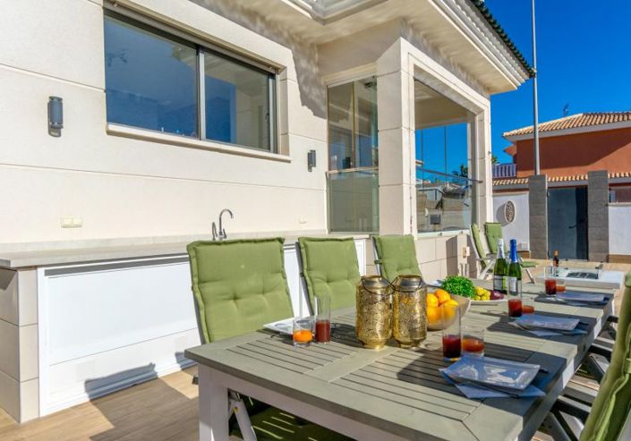 Image No.34-3 Bed Villa for sale