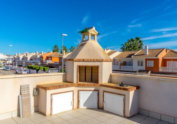 Image No.35-3 Bed Villa for sale