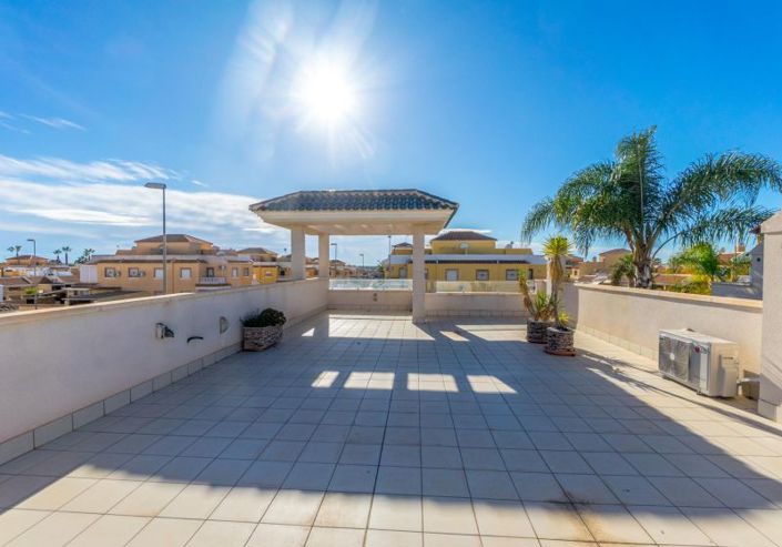 Image No.36-3 Bed Villa for sale