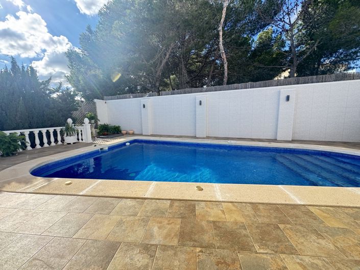 Image No.7-3 Bed Villa for sale