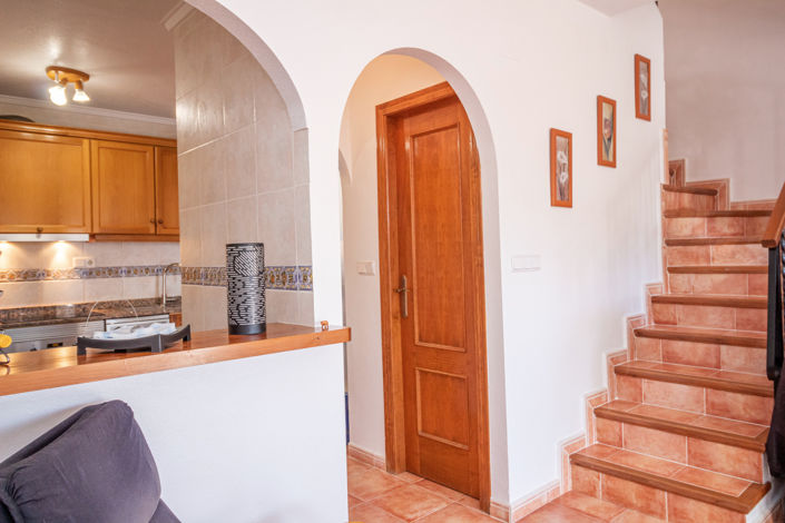 Image No.12-2 Bed Townhouse for sale