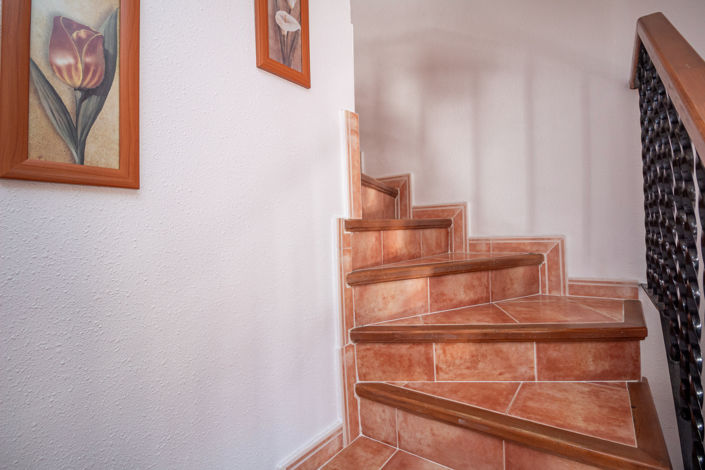 Image No.17-2 Bed Townhouse for sale