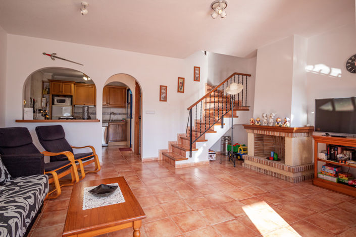 Image No.6-2 Bed Townhouse for sale