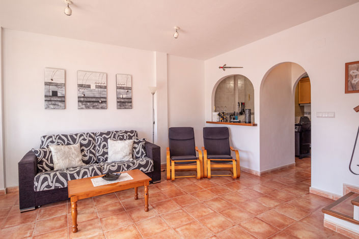 Image No.8-2 Bed Townhouse for sale