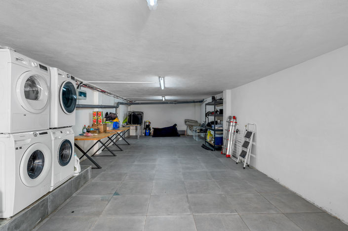 Image No.37-2 Bed Villa for sale