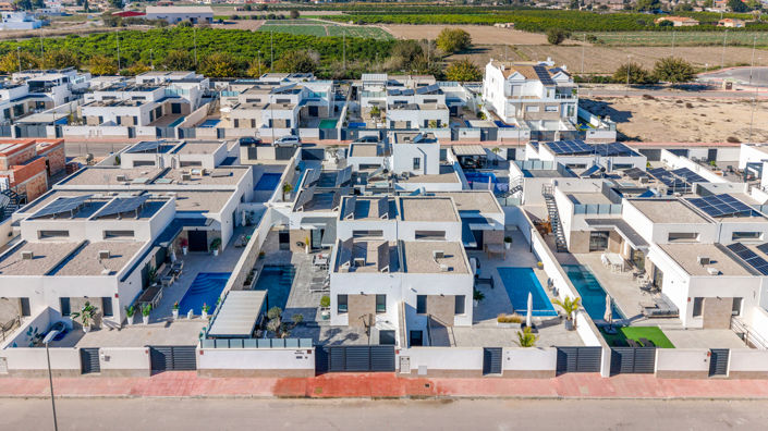 Image No.42-2 Bed Villa for sale