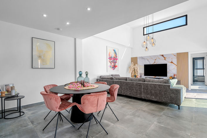 Image No.6-2 Bed Villa for sale