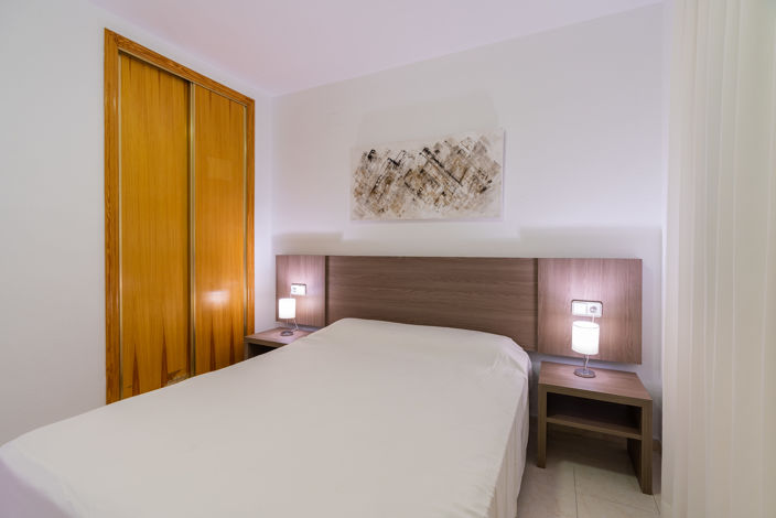 Image No.50-1 Bed Apartment for sale