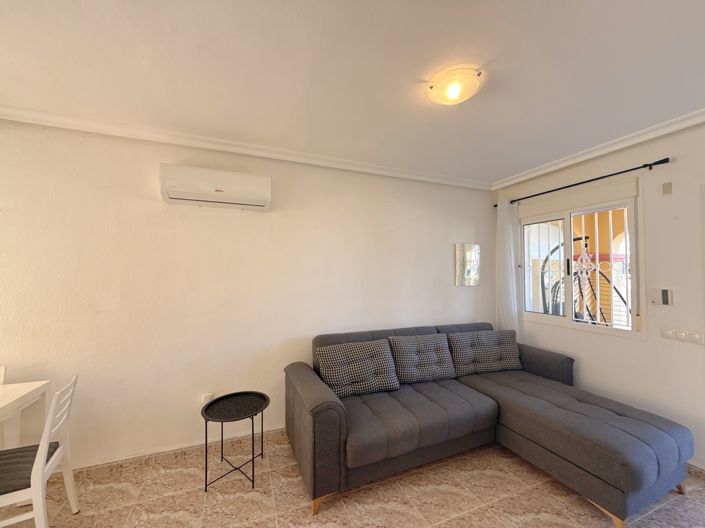 Image No.10-2 Bed Townhouse for sale