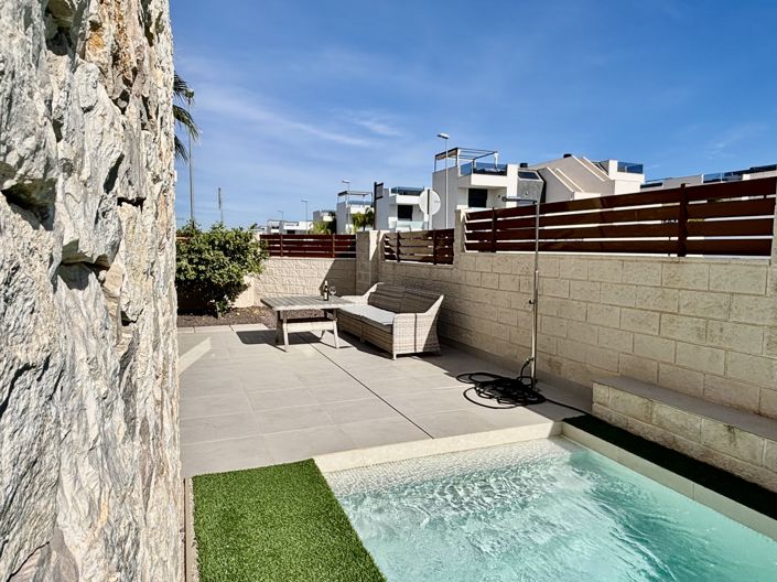 Image No.21-3 Bed Villa for sale