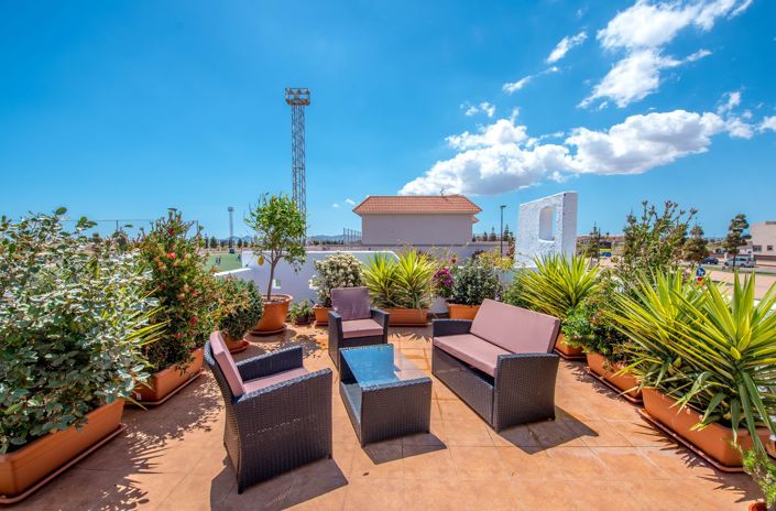 Image No.1-3 Bed Villa for sale