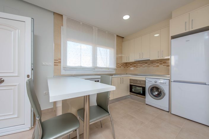 Image No.17-3 Bed Villa for sale