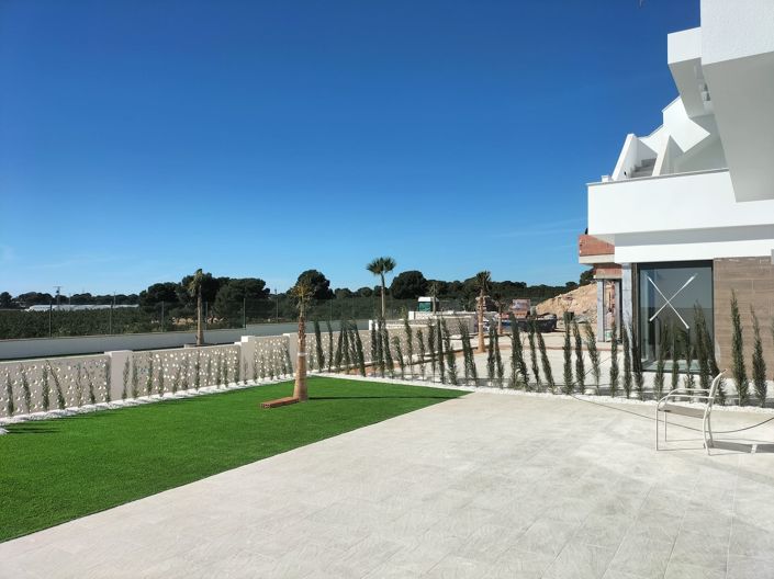 Image No.9-3 Bed Villa for sale