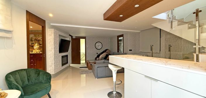 Image No.43-3 Bed Villa for sale