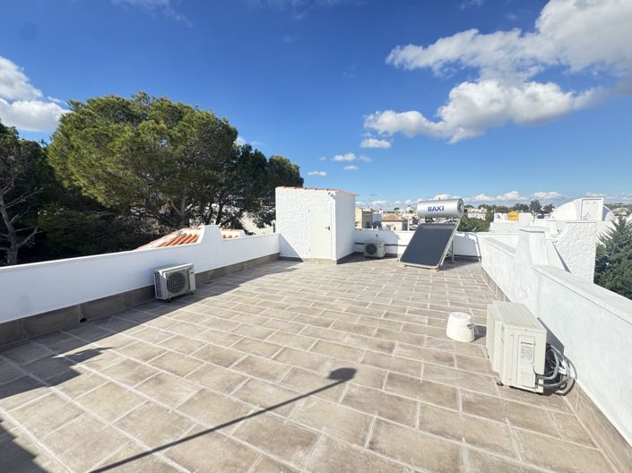 Image No.31-3 Bed Villa for sale