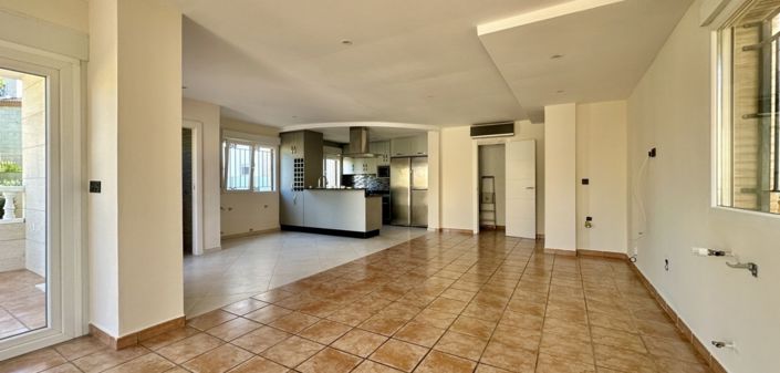 Image No.5-Villa de 4 chambres à vendre à Villamartin