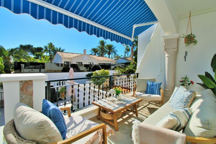 Image No.3-2 Bed Townhouse for sale