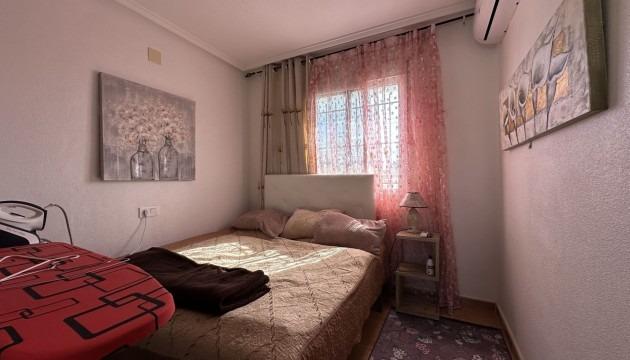 Image No.17-3 Bed Townhouse for sale