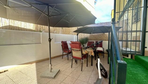 Image No.24-3 Bed Townhouse for sale