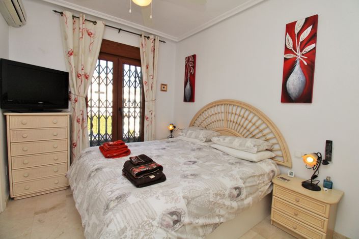 Image No.12-Appartement de 2 chambres à vendre à Villamartin