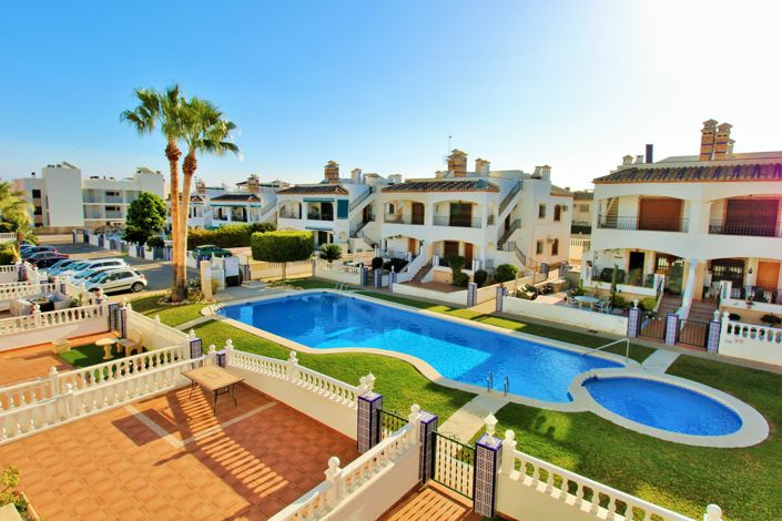 Image No.3-Appartement de 2 chambres à vendre à Villamartin