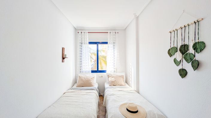 Image No.26-2 Bed Apartment for sale