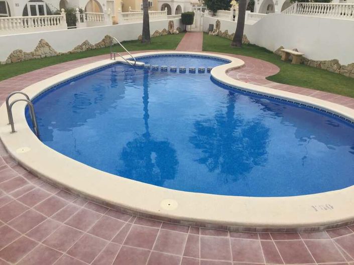 Image No.13-3 Bed Townhouse for sale