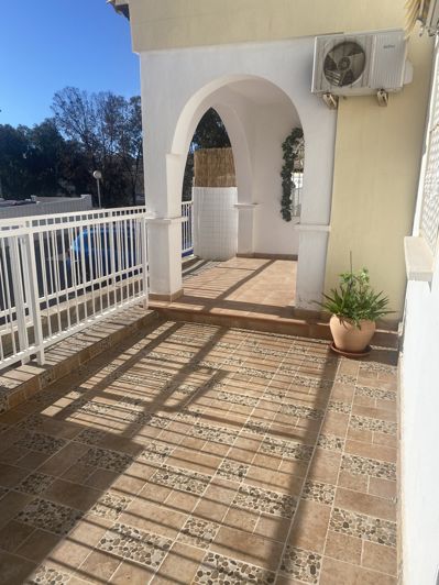 Image No.15-3 Bed Townhouse for sale