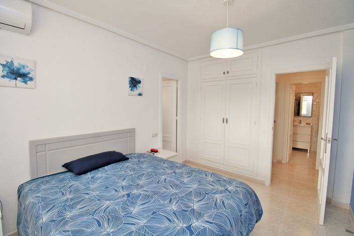 Image No.14-2 Bed Bungalow for sale