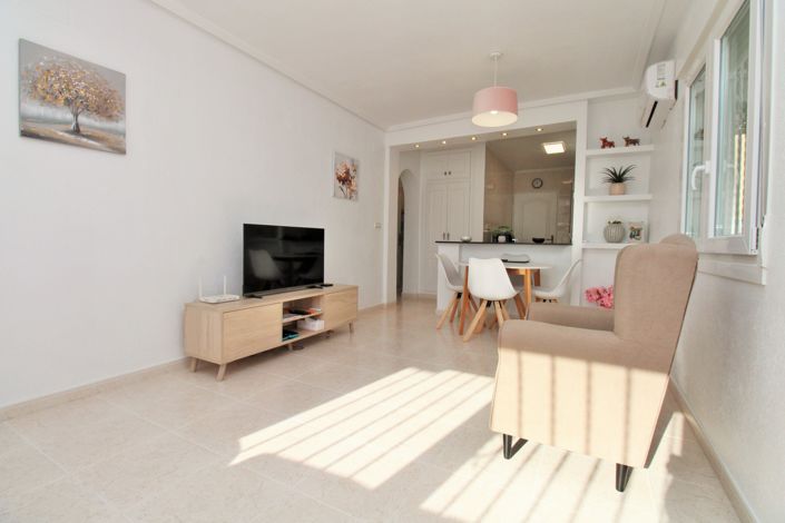 Image No.6-2 Bed Bungalow for sale