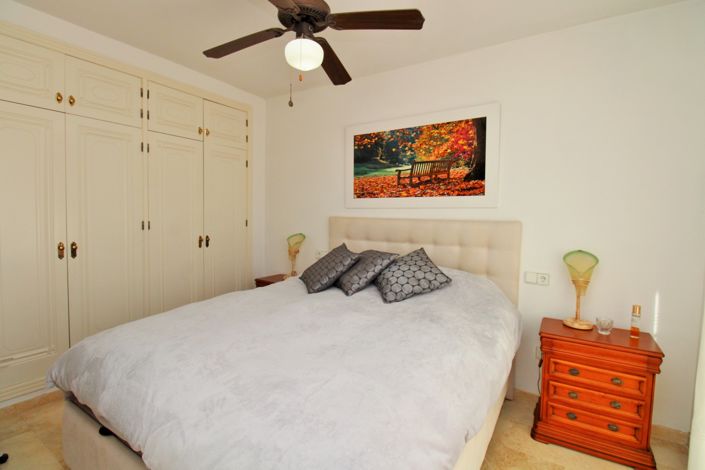 Image No.17-3 Bed Villa for sale