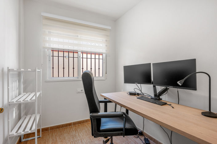 Image No.19-3 Bed Apartment for sale