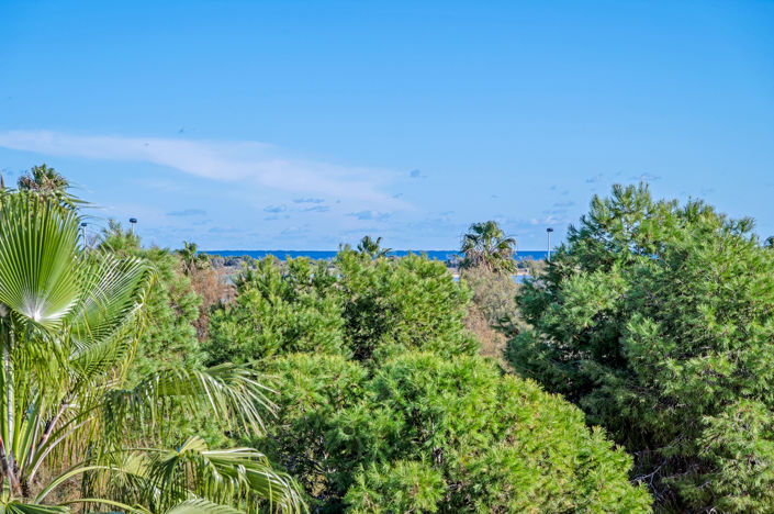 Image No.25-3 Bed Apartment for sale