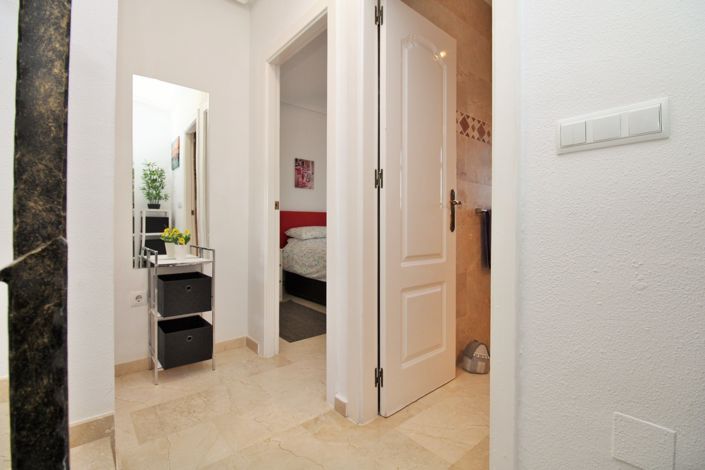 Image No.11-2 Bed Townhouse for sale