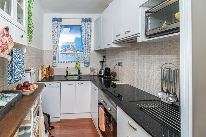 Image No.10-2 Bed Villa for sale