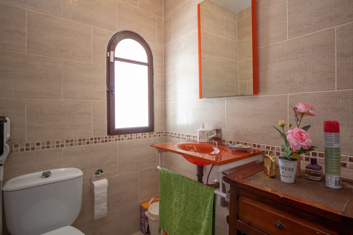 Image No.26-2 Bed Villa for sale