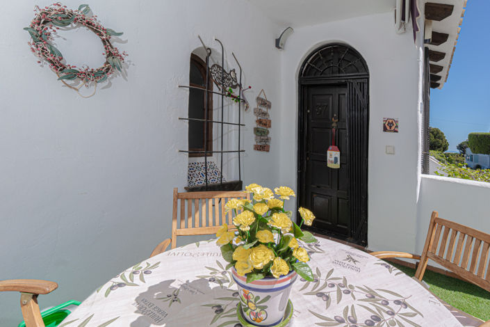 Image No.5-2 Bed Villa for sale